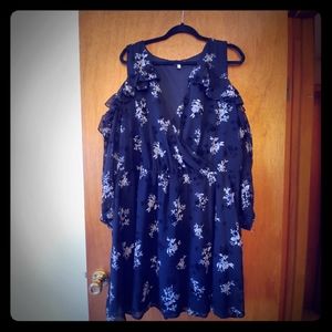 Dress (never worn)